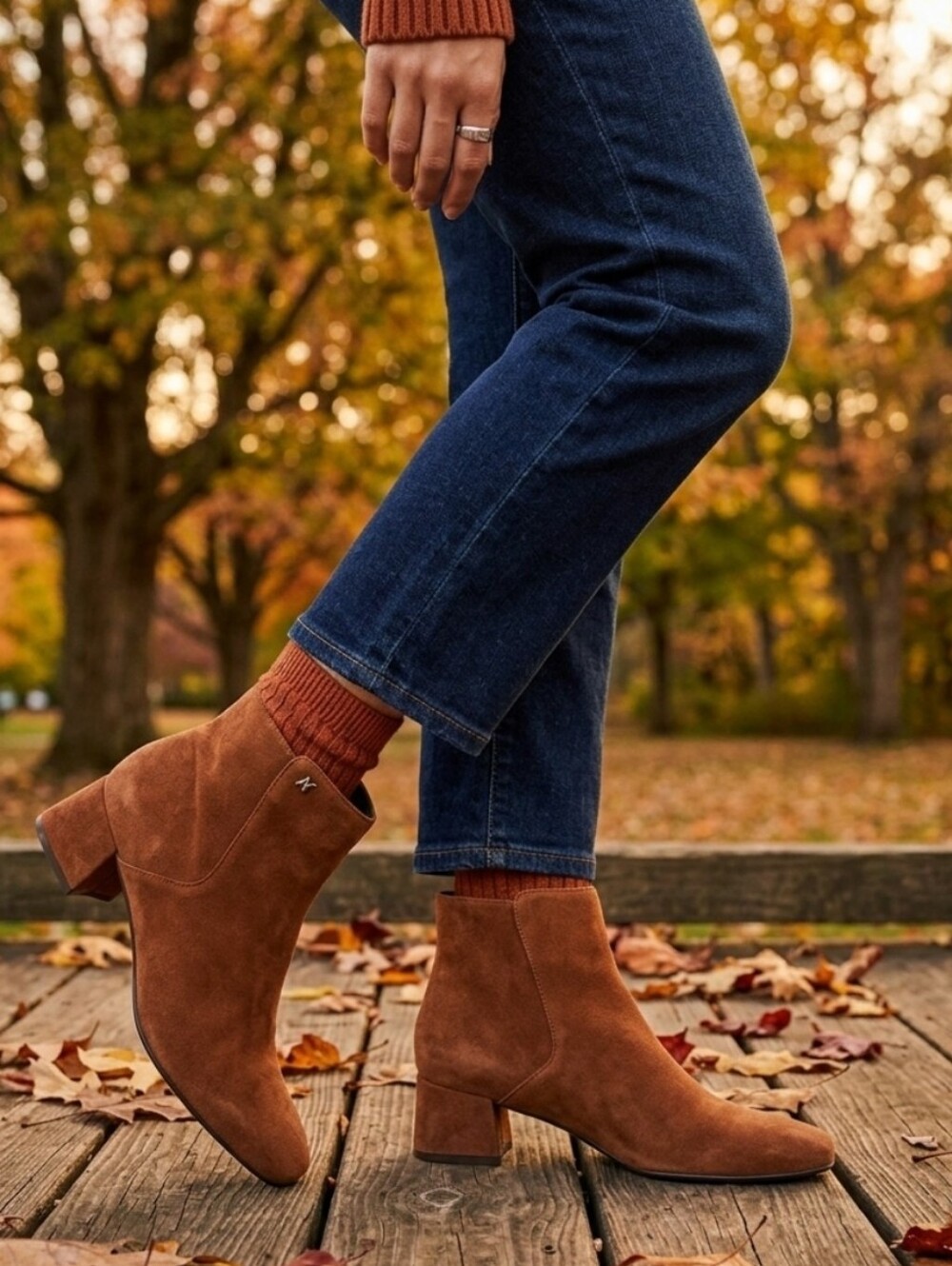 Naturalizer Jada Copper Brown Suede Square Toe Zip Ankle Boots Size 8